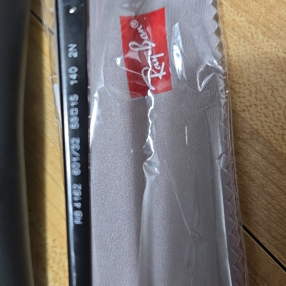 Ray-Ban Black Sunglasses - Picture 6 of 6